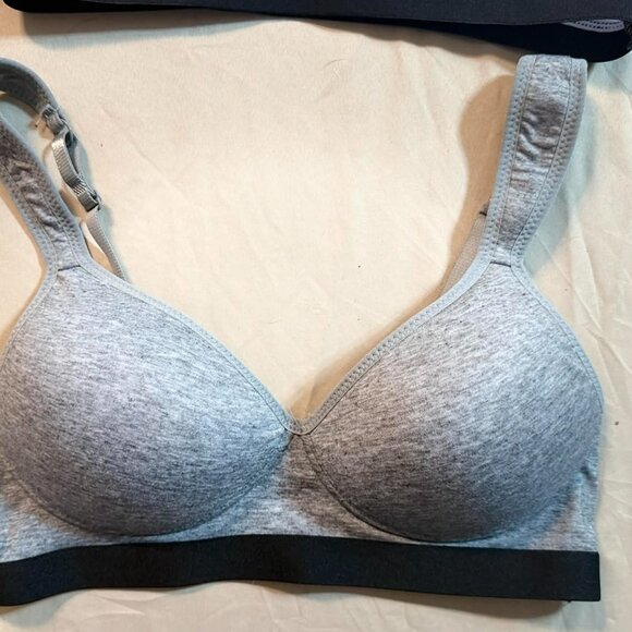 FOUR Zone Pro Lightly Padded Wireless Pullon Bras (white/grey/black) L / 34/36C - Picture 5 of 16
